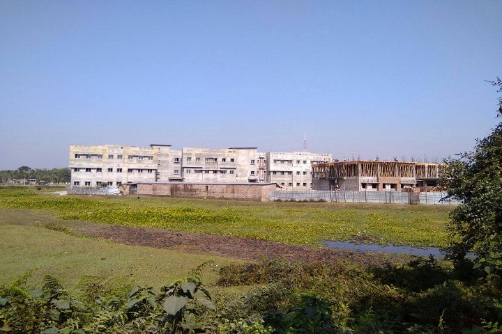 https://cache.careers360.mobi/media/colleges/social-media/media-gallery/18030/2018/9/15/Campus View of Maynaguri Government Polytechnic Jalpaiguri_Campus-View.jpg